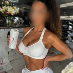 Bella, Masszázs XIV. kerület, 47 év nő XIV. kerület Budapest Magyarország, +36306078824