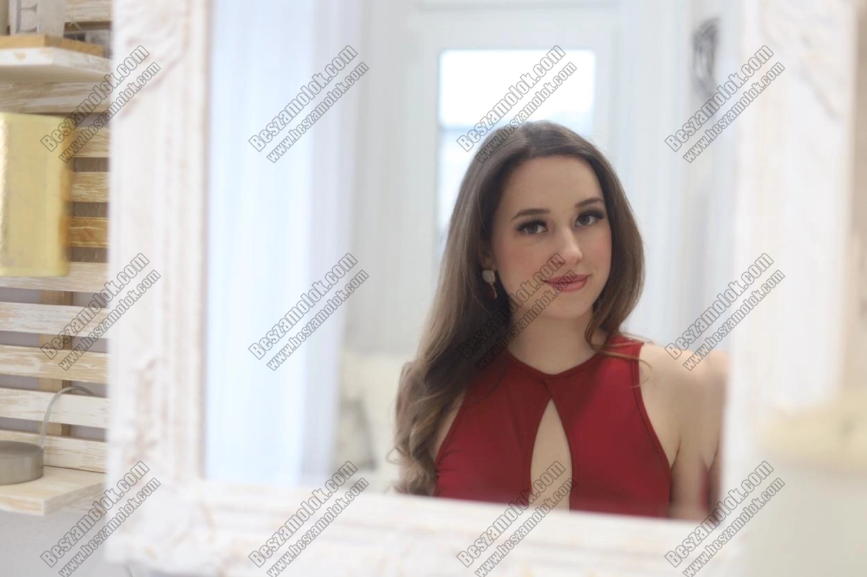 Tina ESZO masszazs hirdeto kepes profil - eszo-masszazs.hu Tina - +36 70 731 0773 - ESZO masszazs foto