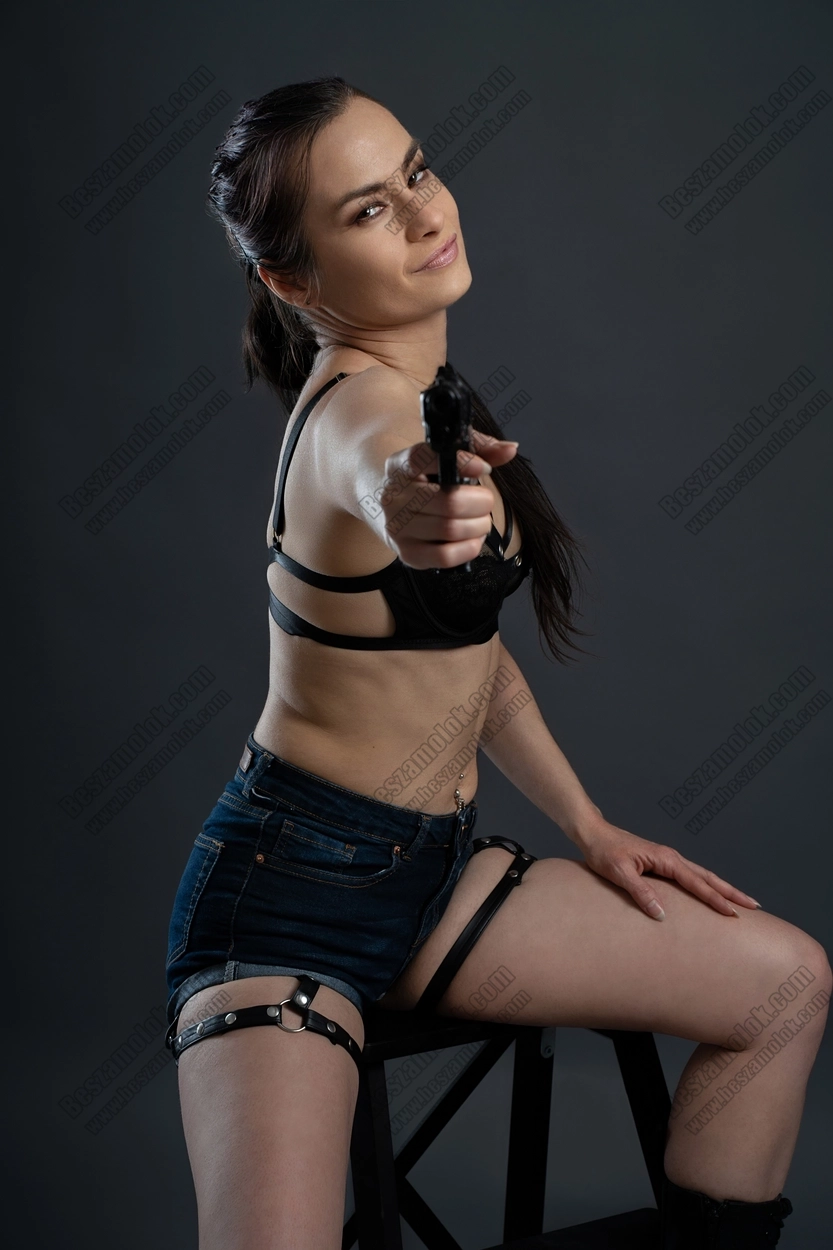 Thalia - +36 20 958 6667 - ESZO masszazs foto